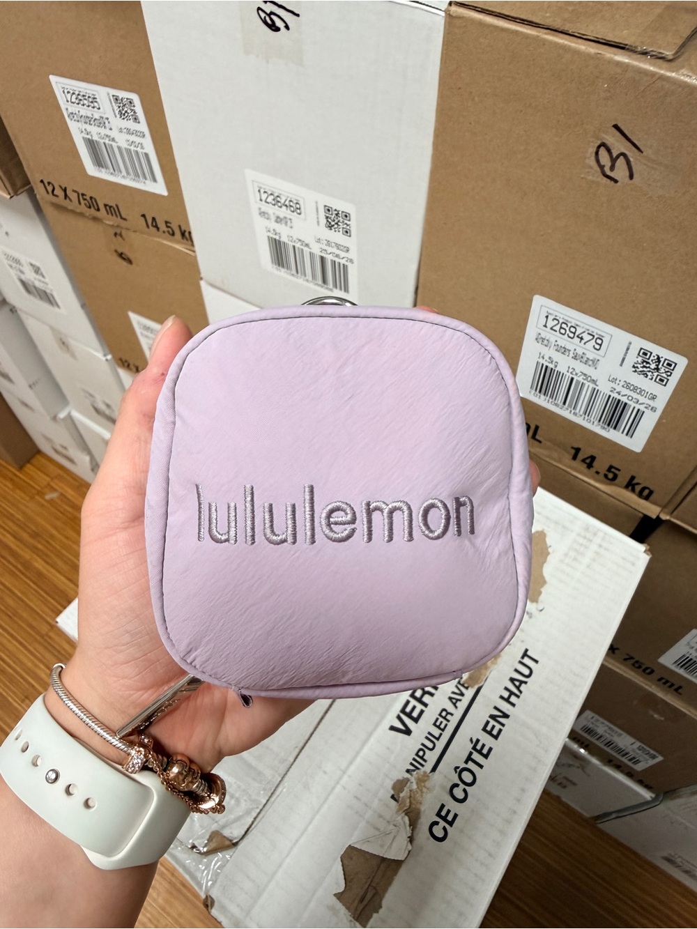 Lululemon Commuter Pouch purple
